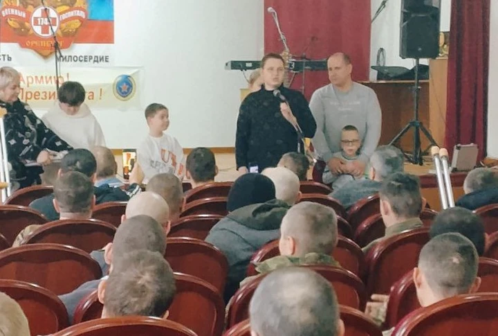 Посещение военного госпиталя