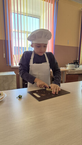 Обретение детьми самостоятельности на кулинарных занятиях
