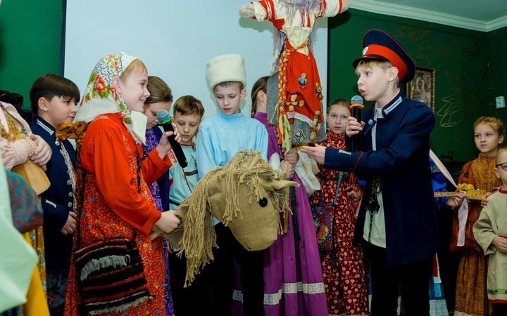 Идет подготовка к Масленице